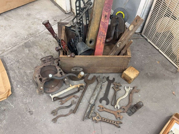 primitive-farm-tools-&-wrench-lot-w/-acme-seeder,-allis-chalmers,-bell-&-hand-tools-image-1