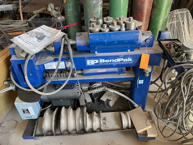 #1012-•-bendpak-tubing-bender-image-1