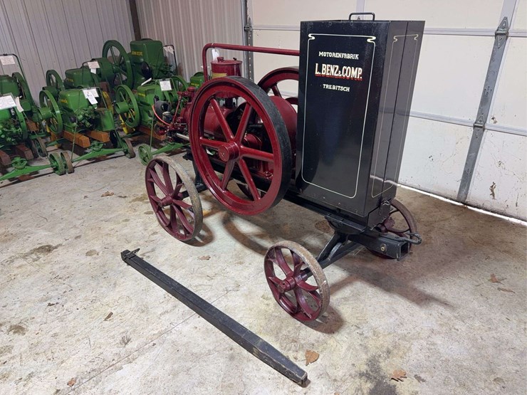 l.-benz-engine-image-3