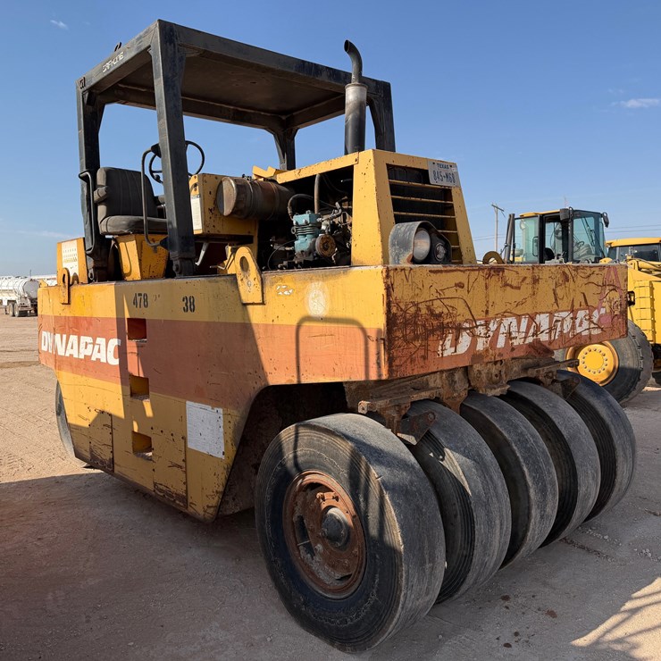 DYNAPAC CP271