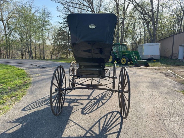 velie-carriage-image-4