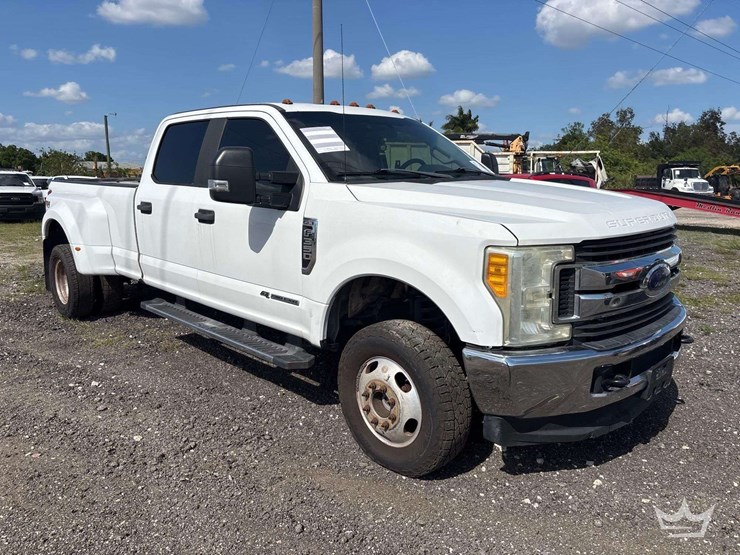 2019-ford-f350-image-2