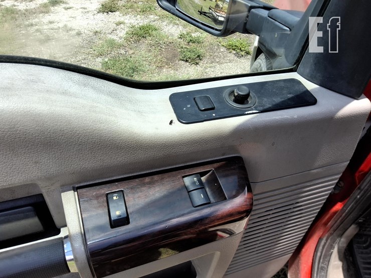 2008-ford-f350-image-18