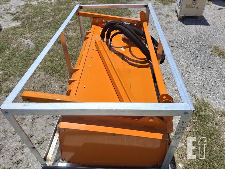 2026-wolverine-skid-steer-drum-mulcher-dum-26-73w-image-2