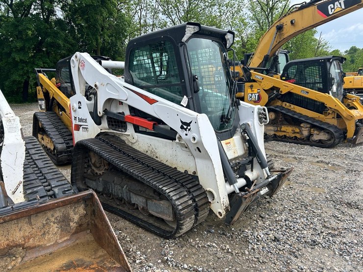 2019-bobcat-t770-image-4