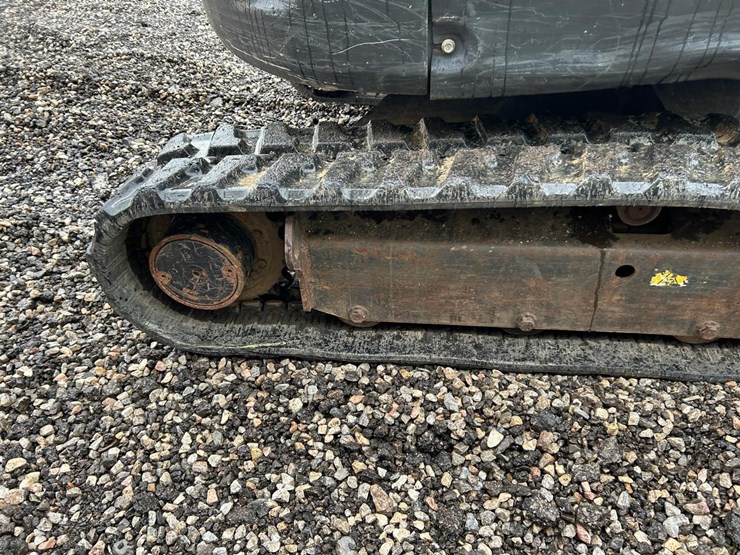 2019-bobcat-e35-image-12