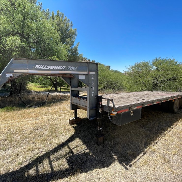 #952 • 2004 Hillsboro Gooseneck Trailer (Has AZ Title)