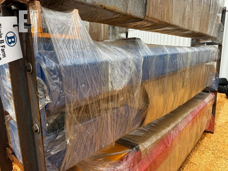 two-post-car-lift-1000lbs-image-1