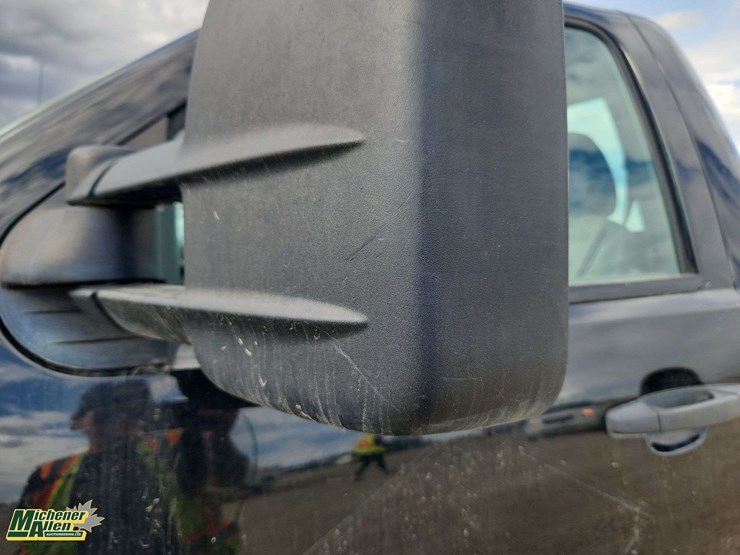 2012-chevrolet-silverado-3500-image-45