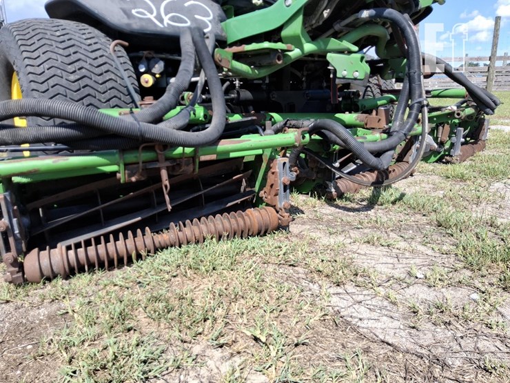 2016-john-deere-7700a-image-13