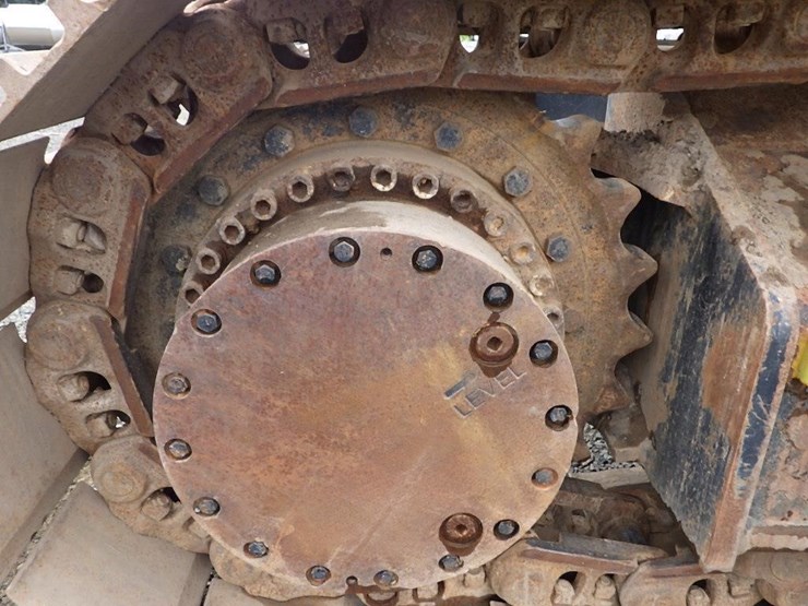 2019-caterpillar-335f-lcr-image-36