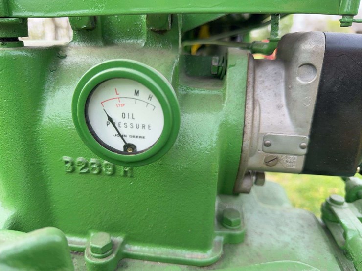 john-deere-b-image-44
