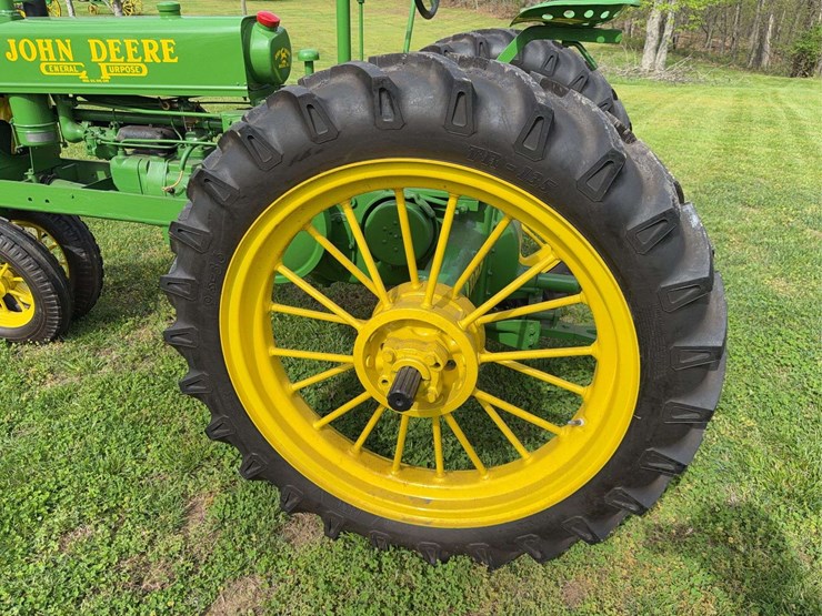 john-deere-b-image-13