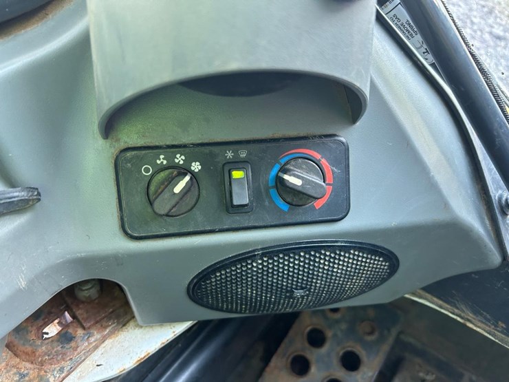 2018-bobcat-t650-image-27