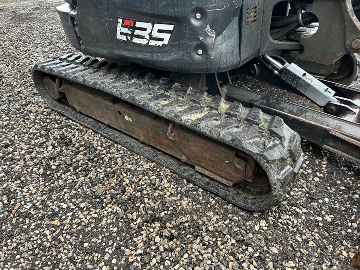2019-bobcat-e35-image-11