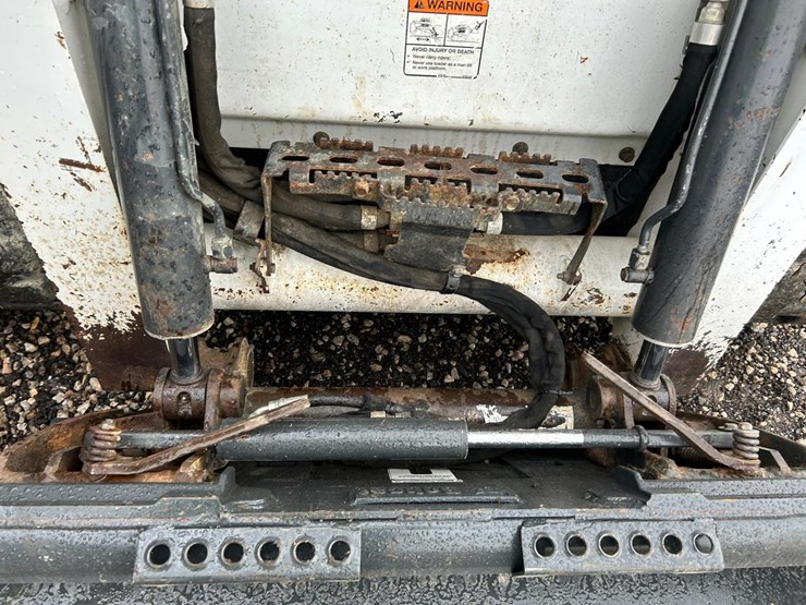 2017-bobcat-t650-image-10