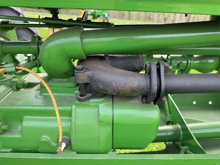 john-deere-b-image-32