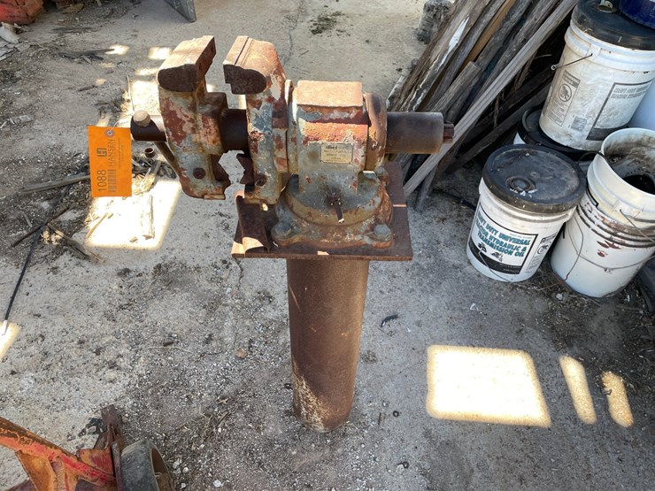 #1088-•-allied-multi-purpose-bench-vise-image-2