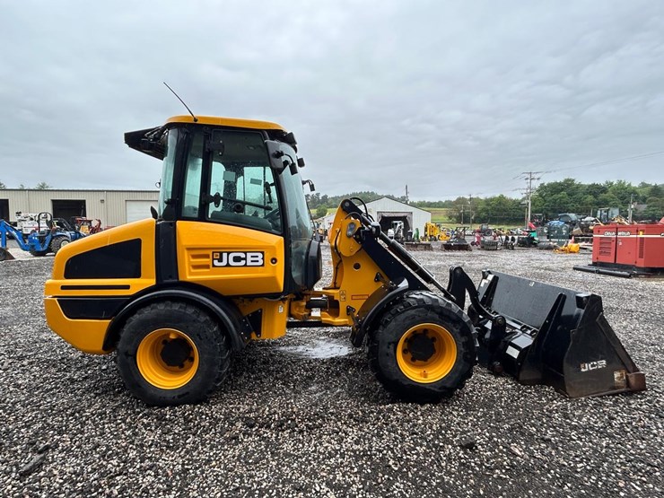 jcb-407-image-5
