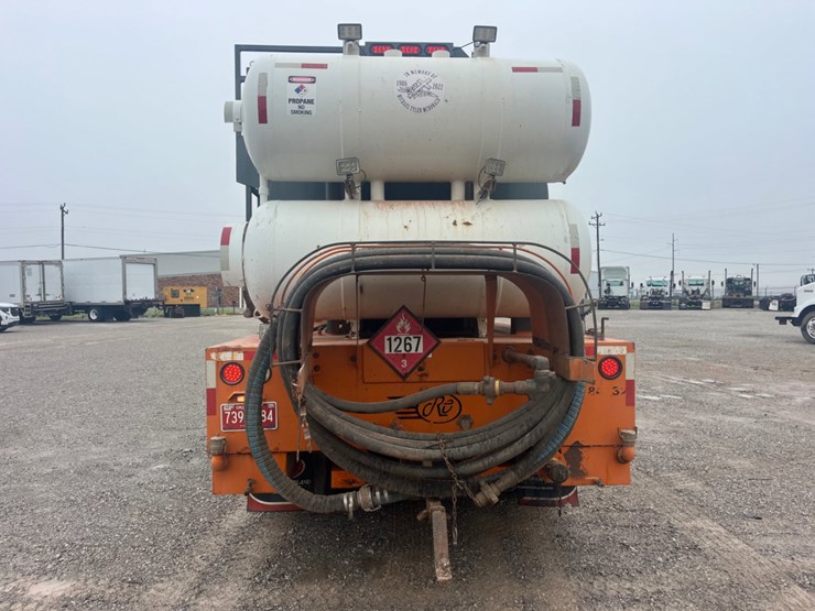 2015-kenworth-t800-image-6