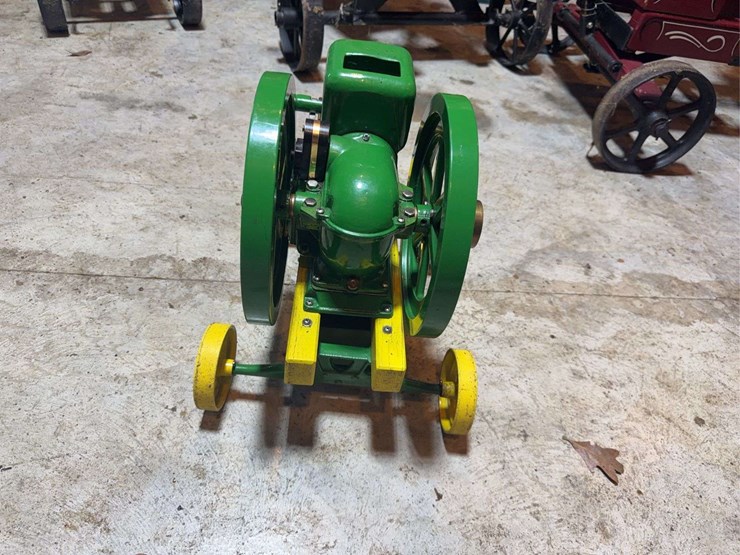 little-john-scale-engine-image-5