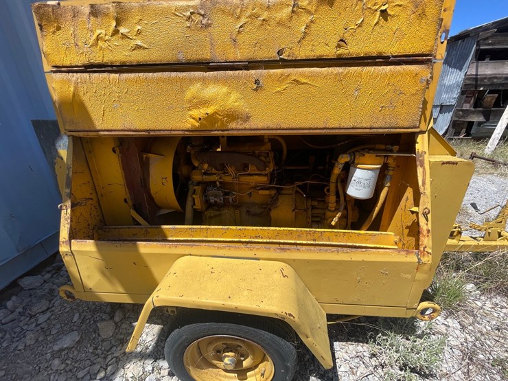 #1048-•-air-compressor-image-17