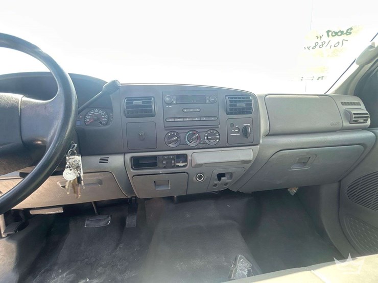 2007-ford-f250-image-17