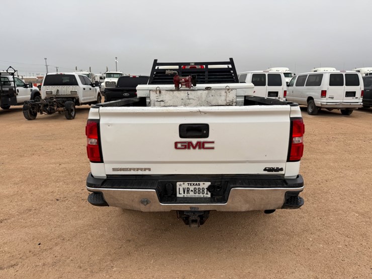 2019-gmc-sierra-2500hd-image-5