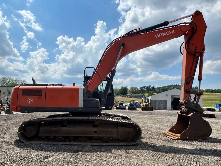 hitachi-zx350-lc-3-image-5