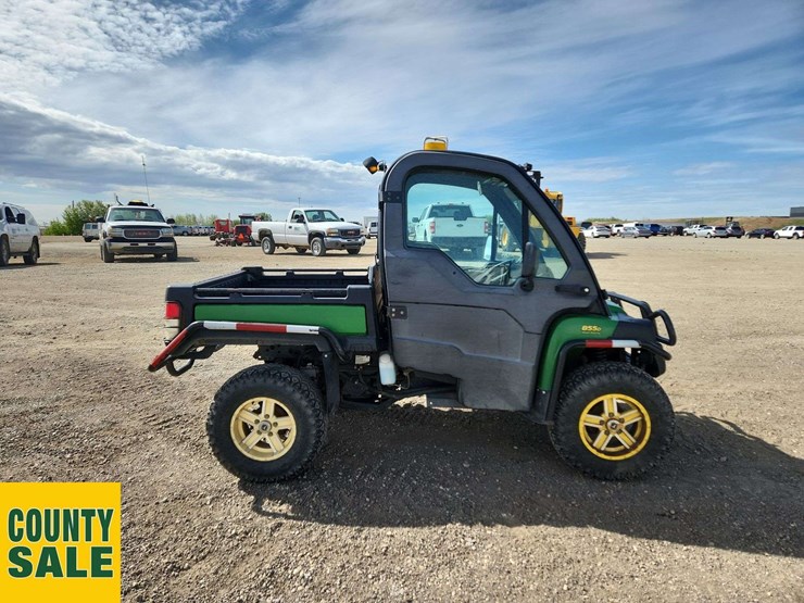 john-deere-gator-image-23