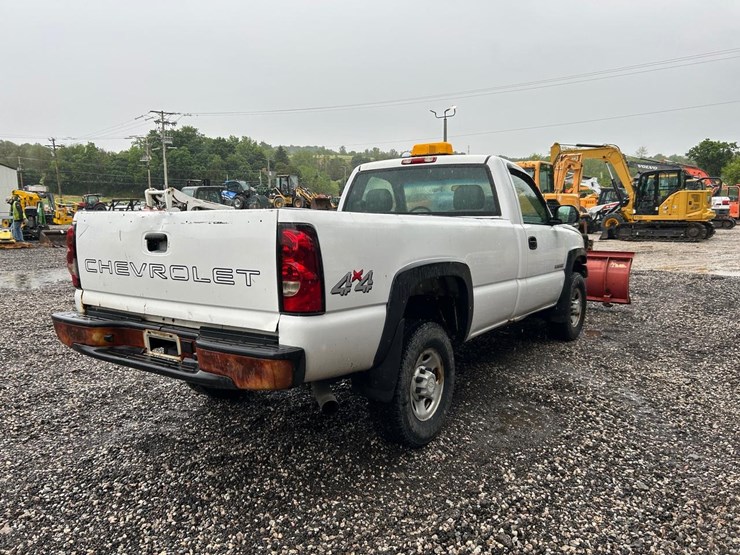 2006-chevrolet-2500-image-4