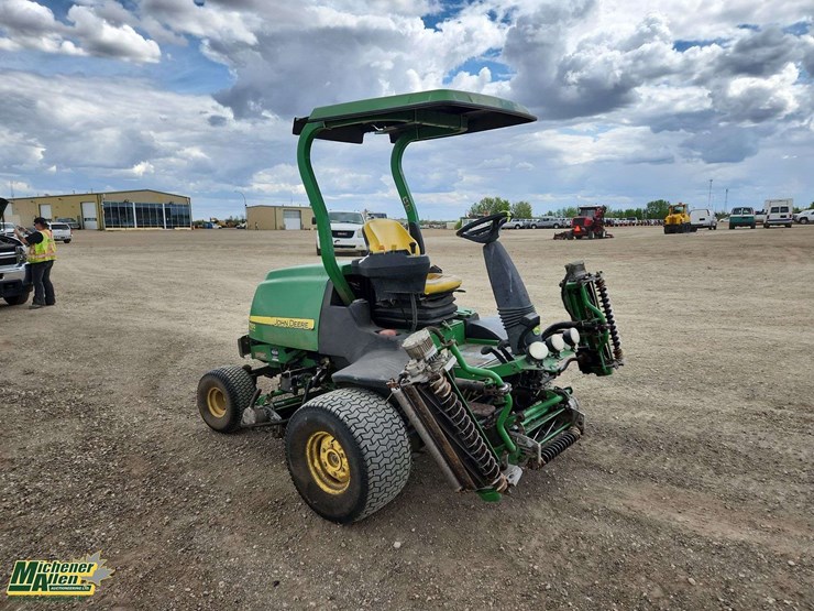 2010-john-deere-2010-image-2