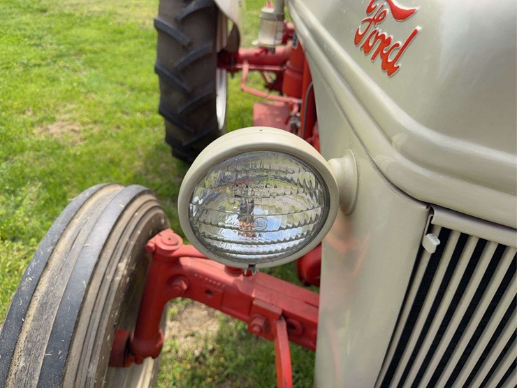 ford-8n-image-12