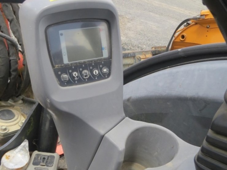 2020-kubota-kx040-4-image-9