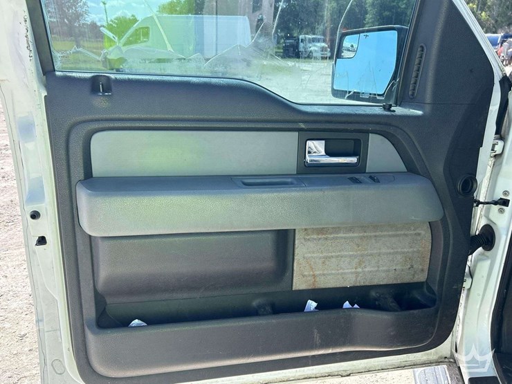 2012-ford-f150-image-11