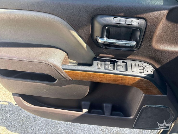 2014-chevrolet-silverado-1500-image-11