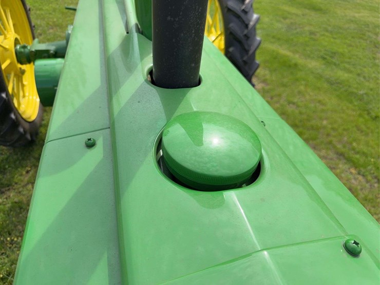 john-deere-b-image-12
