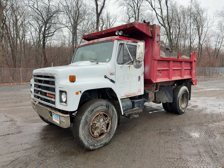 1988-international-1954-s/a-dump-truck-image-1