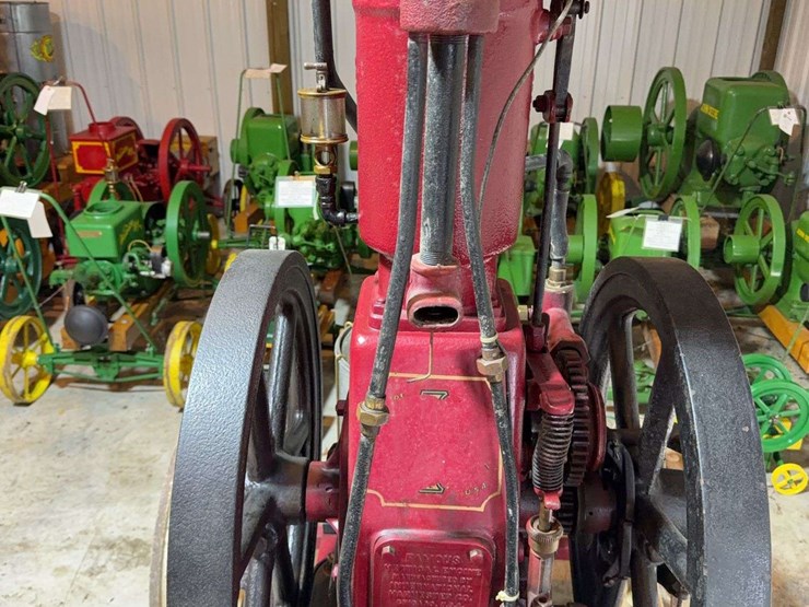 international-harvester-3hp-image-8
