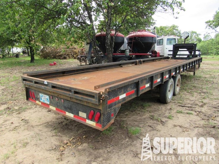 (x)-2015-buck-dandy-38'oal-t/a-gooseneck-utility-t...-image-2