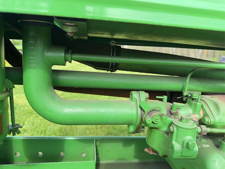 john-deere-b-image-22