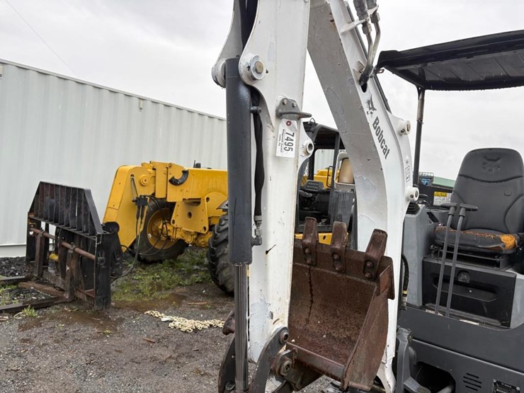 bobcat-e20-image-4