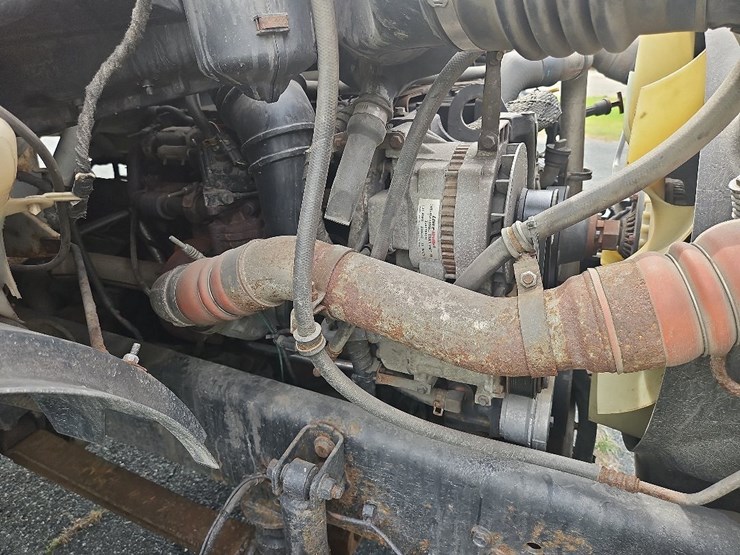 2007-ford-f650-xlt-image-10