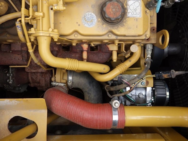 2019-caterpillar-335f-lcr-image-47