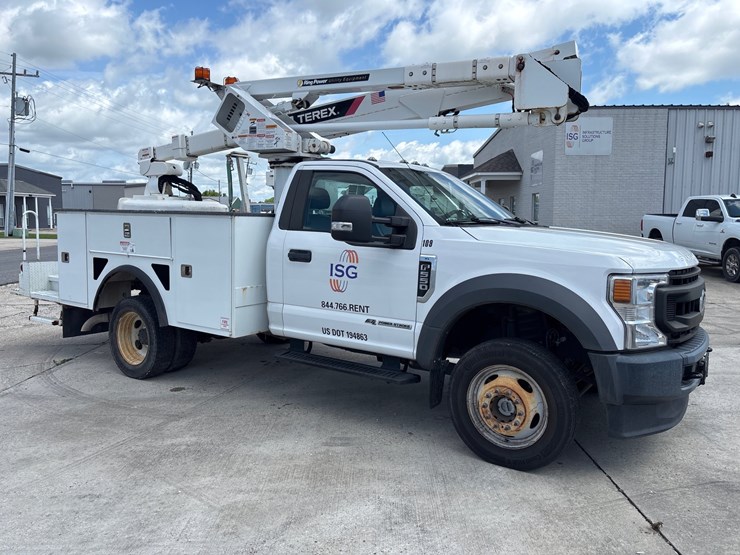 2020-ford-f550-image-2