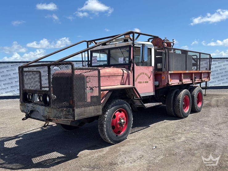 fire-and-ems-truck-image-1