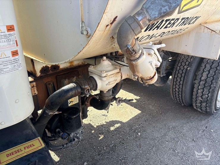 2017-peterbilt-337-image-12