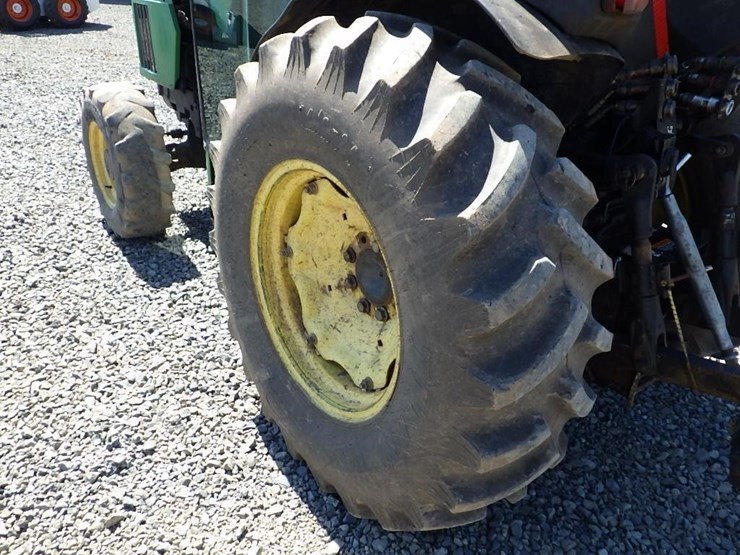 john-deere-5520n-image-21