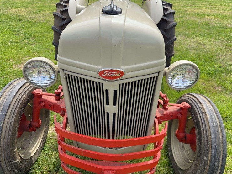 ford-8n-image-9