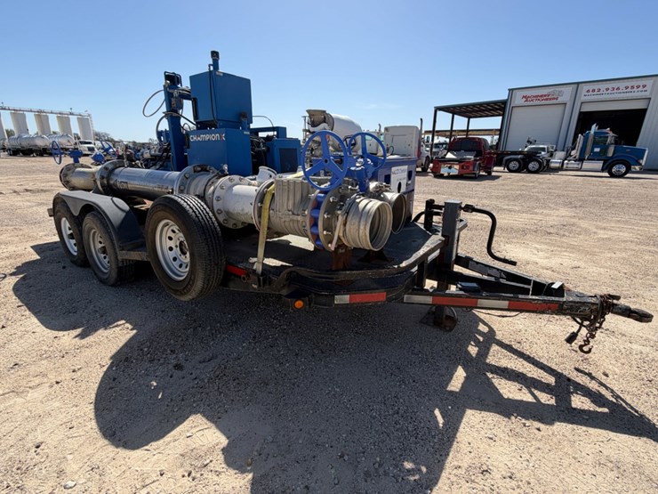 2015-big-tex-frac-water-treatment-trailer-image-3